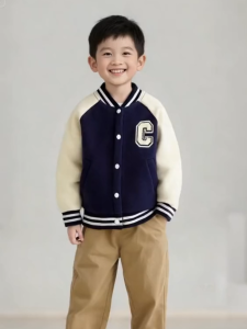 [MOD KIDS] ชุดเบสบอลสำหรับเด็กอายุ 3-12 ปี แฟชั่นการสะกดสีการออกแบบผ้าฝ้ายนุ่มสบายสำหรับเด็ก