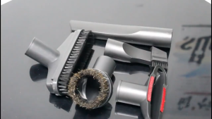 หัวแปรงสำหรับเครื่องดูดฝุ่น Vacuum Cleaner Brush ชุดหัวแปรงเครื่องดูดฝุ่นสำหรับทำความสะอาดชั้นร่องในบ้านขนาด ขนาด 32cm