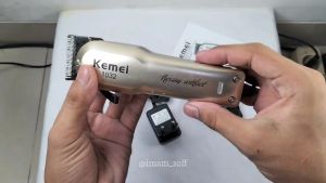 Kemei KM-1032 Hiar Clipper Alat Cukur Rambut Mesin Potong dan Pangkas Rambut Charger