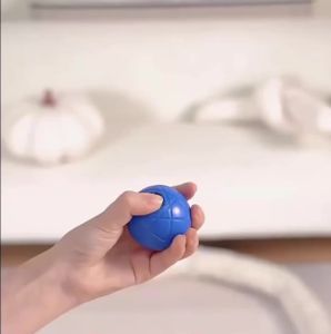 Pet Automatic Rolling Ball Toy Shaky Ball Toy for Dogs Auto Rolling Ball Toys for Puppy USB Rechargeable Interactive Dog Toys