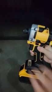 Máy Vặn Vít Điện Không Chổi Than Mô-men Xoắn Cao Không Dây Tương Thích Với Pin Dewalt/Maita 20V Dụng Cụ Cầm Tay Di Động Dùng Cho Việc Sửa Chữa Nhà Cửa Tự Làm