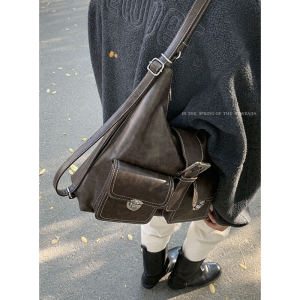 Retro Underarm Womens Tote Bag Casual Large Capacity Double Shoulder Backpack for Autumn Winter Trendy Bag Soft Polyester Lining