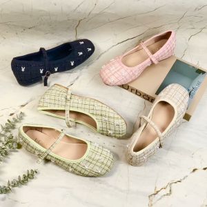 5423 Tweed Flat Shoes Bunny Wanita Fashion Import Kekinian Viral Bisa COD (With Box)