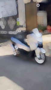 SKOTLET STIKER MOTOR SILVER METALIK GLOSY SCOTLITE SILVER SCOTLAIT SILVER SKOTLET SILVER GLOSY