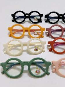 B03 Kính Em Bé Gọng Dẻo Siêu Bền Tròng Polarized Chống Chói Tốt Nhiều Màu Xinh Xắn