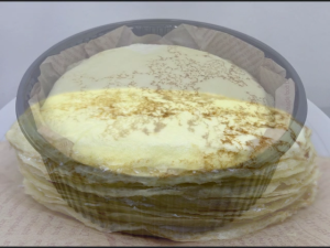 Deluxe Frozen Musang King Durian Mille Crepe Cake (6 550g) | 8 Layer‘s Durian puree | 100% Pure MSK Durian | Ultra Creamy | Premium & Additive-Free