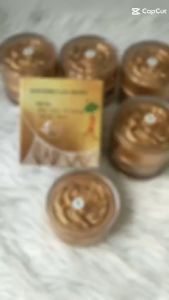 Sản phẩm sỉ Spa tái tạo hoa hồng vàng 25gr tặng kèm tinh chất kích bong nhanh cho liệu trình tái tạo