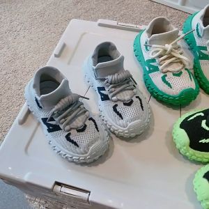 Giày Thể Thao Cho Bé - Giày Siêu Nhẹ Đế Chống Trượt Phối Lưới Thoáng Khí - G10