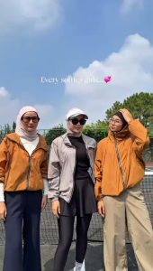 Sportdee Short Jacket By Deenay bahan Micro Premium Crinkle Jaket olahraga wanita premium all size