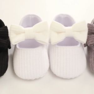 Girl Baby White Baptist Shoes Elegant Bow Flower Princess Shoes Fashion Embroidery Walking Shoes Babys First Comfortable Soft Non Slip Shoes