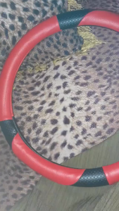 Sarung Stir Mobil Cover Stir Universal Bahan Kulit Sintetis Ferari Anti Lengket dan Licin