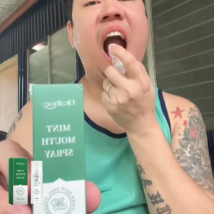 【BUY 2 TAKE 1】Mint Mouth Spray Herbal Fresh Breath Remove Smoke Odor Breath Freshener Oral Spray 10ml
