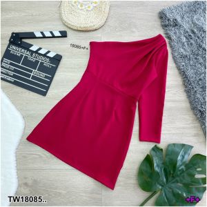 เดรสไหล่เบี่ยง แขนเดียว จีบไหล่ 18085