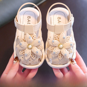 Giày Sandal Trẻ Em Nữ Mùa Hè Đế Bằng Chống Trượt Giày Đi Dạo Ngoài Trời Cho Bé Cưng Đế Bằng Giày Sandal Thời Trang Cho Bé Cưng