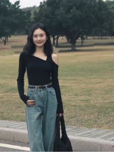 HUOLISI | V Neck Off Shoulder Slender Shaping Top