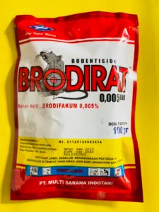 Rodentisida BRODIRAT 0005BB Cap kapal terbang isi 100gr jos tenan