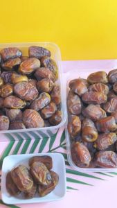 Kurma Sukari Shoidi 1kg: Oleh-Oleh Haji & Umroh Berkualitas Tinggi