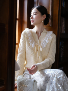 XXNING | Áo Cardigan Len V-Neck Viền Ren Pháp Nữ