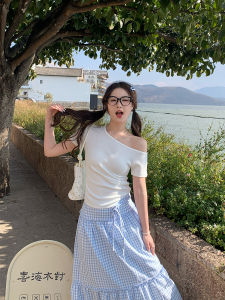 Pure Desire Style Womens Short Sleeve T-Shirt Slim Fit Base Shirt Inner Wear Shoulder Baring Design Summer Fashion Top