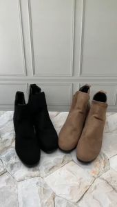Sepatu Boots Flat Korea BO9085: Desain Gaya Korea yang Nyaman untuk Sehari-hari