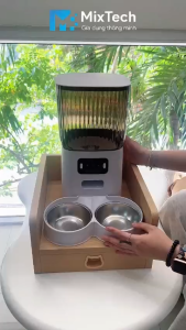 KỆ GỖ CHO MÁY NHẢ HẠT TỰ ĐỘNG – THIẾT KẾ RIÊNG CHO NHIỀU DÒNG MÁY NHẢ HẠT THÚ CƯNG - MIXTECH