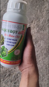 Chai 500ml Phấn bón hỗ hợp NPK 10-5-5+ TE  công nghệ NHật Bản giúp cây trồngkích đọt bung đọt nhanh đâm tược mạnh vườn cành lá xanh dày