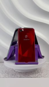 มือถือรุ่น ออปโป้ เอฟ7 หน้าจอ 6.23 นิ้ว แรม4 รอม64  แอนดรอยด์ 10  แบตเตอรี่ 3400mAh (แถมฟรีชุดชาร์จ)