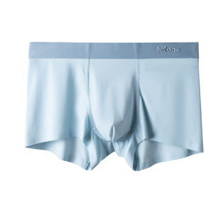 MiiOW | กางเกงชั้นในชายผ้าไหมน้ำแข็งไร้ตะเข็บระบายอากาศได้ดี MiiOW ฤดูร้อนปี 2024 กางเกงขาสั้นทรงบ็อกเซอร์ชายทรงแบน 4 ด้าน
