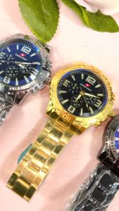 Jam Tangan Pria Swiss Army Rantai Stainless Steel Kaca Safir Anti Gores Desain Eksklusif Untuk Pria