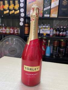 Vang Nổ Đỏ Hungary TORLEY CHARMANT Demi Sec 12% 750ml