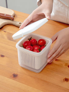 Freshness Storage Box with Draining Lid