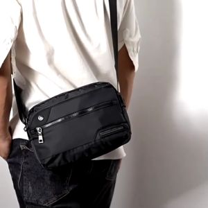 กระเป๋าสะพายข้าง กระเป๋าสะพายไหล่ Volunteer รุ่น 1762-02