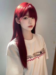 ผมปลอมสีแดง Raspberry สำหรับผู้หญิง ทรงผมยาวตรง ทรงผมวัยรุ่นเกาหลี ทรงผมวัยรุ่นญี่ปุ่น ทรงผมวัยรุ่นญี่ปุ่น