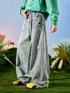 Retro American Embroidery Loose Cut Curved Leg Jeans