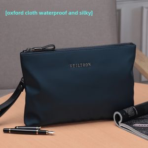 กระเป๋าถือผ้าไนลอน Oxford ความจุขนาดใหญ่สำหรับผู้ชาย กระเป๋าถือแบบสะพายไหล่แบบลำลอง สไตล์ยุโรป กระเป๋าสะพายข้างแบบมีซิป