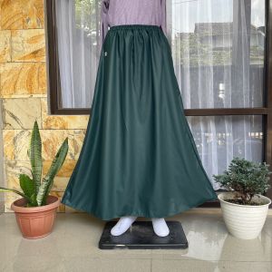 Rok Polos Lebar bahan Toyobo Fodu by riZAru