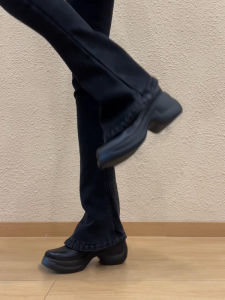 Retro Style Deep Mouth Flats Womens Casual round Toe Leather Shoes Comfortable Slip-On Rubber Outsole Anti-Slip All Season