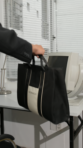 Leonardo Túi Tote Vincenzo Nam Nữ Vải 600 TPE Kháng Nước Phối Màu Đen Be Thanh Lịch Đựng Vừa Laptop