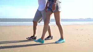 Sepatu Pantai Renang & Sepatu Poundfit Yoga: Pilihan Terbaik untuk Aktivitas Outdoor