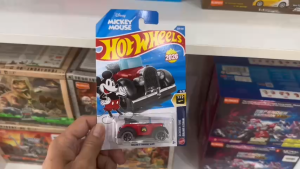 Mô Hình Xe Hot Wheels 2026 Mickey Mouse Car (236/250) Dòng HW Screen Time