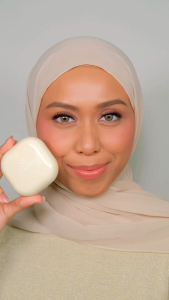 Carya Cosmetics HQ Glow Cushion Foundation