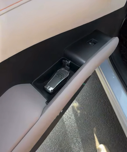 [READY STOCK] BYD Atto 3 2026 Facelift Door Storage Box Door Handle Box for BYD Atto3 2026 Facelift Accessories