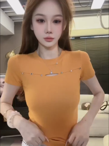 Ladies shoulder length short sleeved summer Korean version new round neck slim fit sweet and fashionable unique casual T-shirt