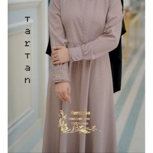 Gamis hermosa wolfis embos wolfis motif tartan mocca coklat susu umbrella 4 meter-gamis busui syari