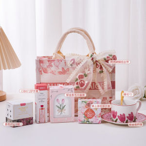 Practical Utility Creative Gift Box for Bridesmaid Women Business Company Teachers Day Birthday Wedding Luxury Style Customizable
