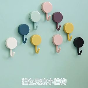 (1 PCS) Punch Free Round Mini Wall Hook Cute Strong Adhesive Seamless Wall Sticker Hanging Hook Bathroom Kitchen Hanger