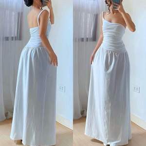 |MXN| Jessa Twist Maxi Dress