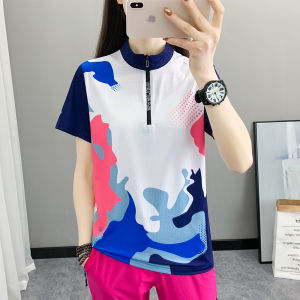 เสื้อยืดแขนสั้นผ้าไหมน้ำแข็งลายพรางกลางแจ้งแห้งเร็วสำหรับผู้หญิง เสื้อผ้ากีฬาสำหรับวิ่งและเดิน ระบายอากาศได้ดี ใส่สบาย