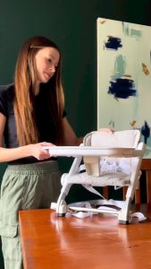 Unilove Ghế ăn dặm gấp gọn tiện lợi 3 trong 1 Feed Me có 4 chế độ điều chỉnh độ cao chân ghế chống trượt an toàn cho bé