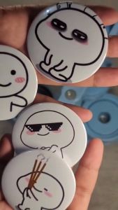 Adorable Little Love Notes: / Love-Themed Badge Pins
